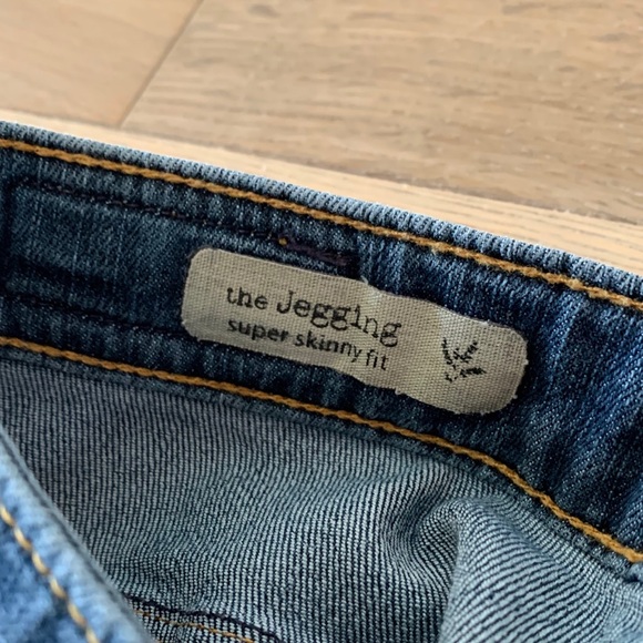 AG ‘the jegging’ skinny blue jeans - Picture 8 of 8